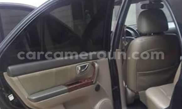 Sayi Na hannu Kia Sorento Black Mota in Yaounde a Babban Kamaru Sayi Na hannu Kia Sorento Black Mota in Yaounde a Babban Kamaru