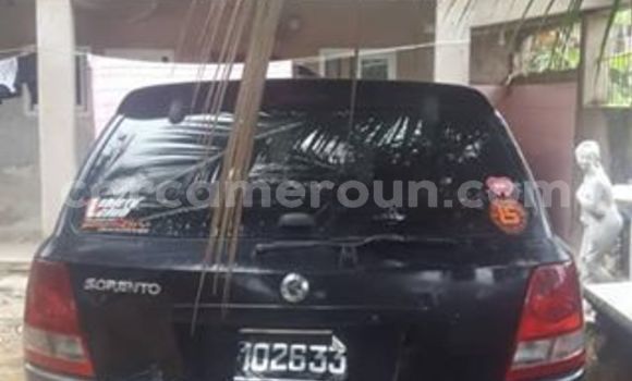 Sayi Na hannu Kia Sorento Black Mota in Yaounde a Babban Kamaru Sayi Na hannu Kia Sorento Black Mota in Yaounde a Babban Kamaru