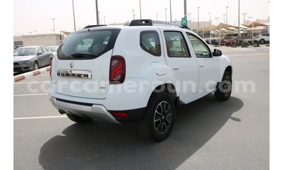 Sayi Imported Renault Duster White Mota in Import - Dubai a Adamawa