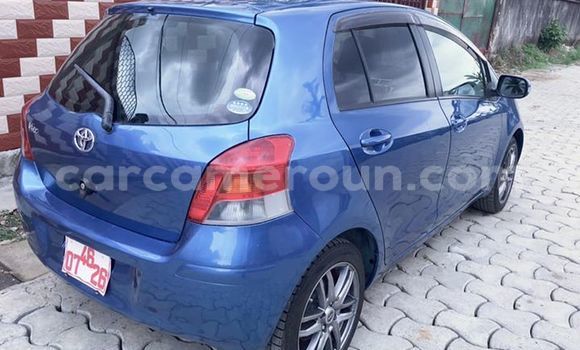 Sayi Na hannu Toyota Yaris Blue Mota in Douala a Ƙasar Kamaru Sayi Na hannu Toyota Yaris Blue Mota in Douala a Ƙasar Kamaru