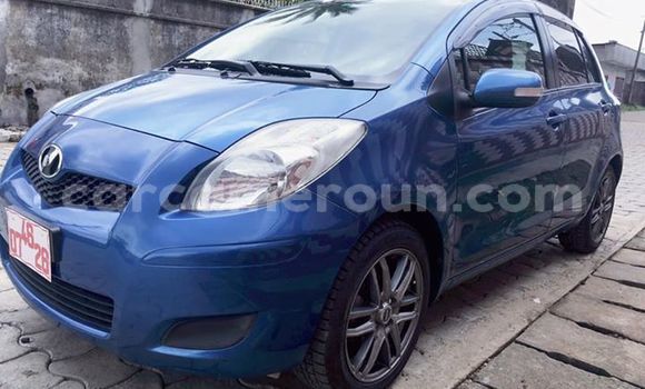 Sayi Na hannu Toyota Yaris Blue Mota in Douala a Ƙasar Kamaru Sayi Na hannu Toyota Yaris Blue Mota in Douala a Ƙasar Kamaru