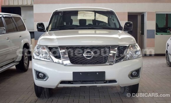 Acheter Import Voiture Nissan Patrol Blanc à Import - Dubai, Adamawa Acheter Import Voiture Nissan Patrol Blanc à Import - Dubai, Adamawa