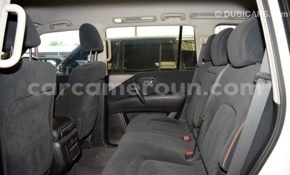 Acheter Import Voiture Nissan Patrol Blanc à Import - Dubai, Adamawa Acheter Import Voiture Nissan Patrol Blanc à Import - Dubai, Adamawa