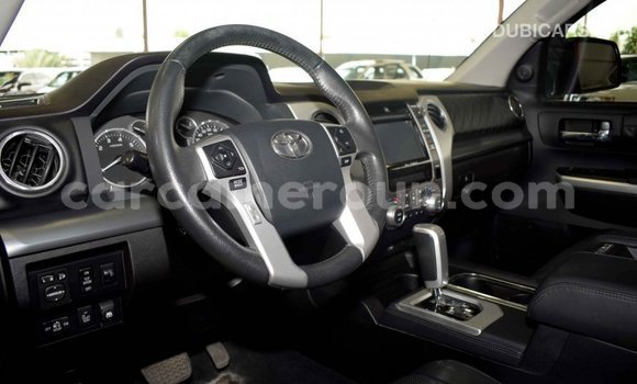 Acheter Import Voiture Toyota Tundra Noir à Import - Dubai, Adamawa Acheter Import Voiture Toyota Tundra Noir à Import - Dubai, Adamawa