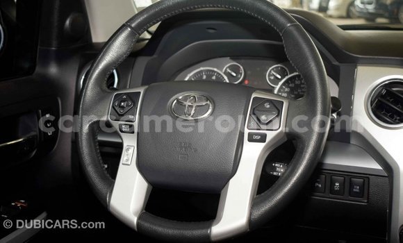 Acheter Import Voiture Toyota Tundra Noir à Import - Dubai, Adamawa Acheter Import Voiture Toyota Tundra Noir à Import - Dubai, Adamawa