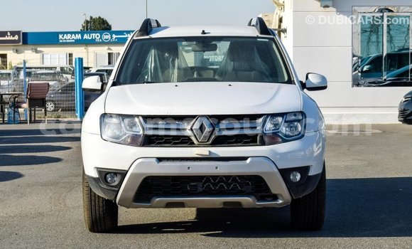 Acheter Import Voiture Renault Duster Blanc à Import - Dubai, Adamawa Acheter Import Voiture Renault Duster Blanc à Import - Dubai, Adamawa