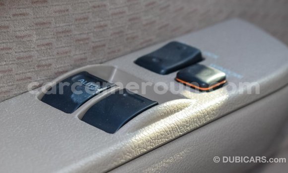 Acheter Import Voiture Toyota Land Cruiser Beige à Import - Dubai, Adamawa Acheter Import Voiture Toyota Land Cruiser Beige à Import - Dubai, Adamawa