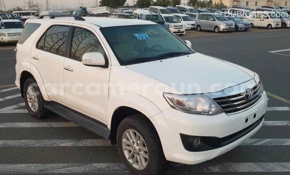 Buy Import Toyota Fortuner White Car in Import - Dubai in Adamawa Buy Import Toyota Fortuner White Car in Import - Dubai in Adamawa