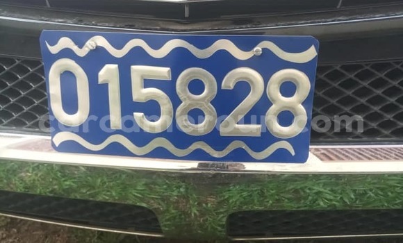 Acheter Occasion Voiture Mercedes Viano Noir à Yaoundé, Central Cameroon Acheter Occasion Voiture Mercedes Viano Noir à Yaoundé, Central Cameroon