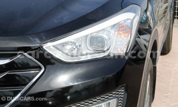 Acheter Import Voiture Hyundai Santa Fe Noir à Import - Dubai, Adamawa Acheter Import Voiture Hyundai Santa Fe Noir à Import - Dubai, Adamawa