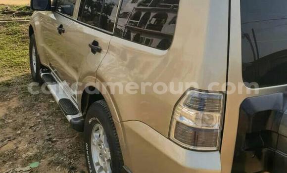 Acheter Occasion Voiture Mitsubishi Pajero Beige à Douala, Littoral Cameroon Acheter Occasion Voiture Mitsubishi Pajero Beige à Douala, Littoral Cameroon
