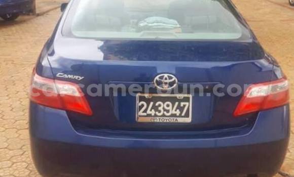 Acheter Occasion Voiture Toyota Camry Bleu à Yaoundé, Central Cameroon Acheter Occasion Voiture Toyota Camry Bleu à Yaoundé, Central Cameroon