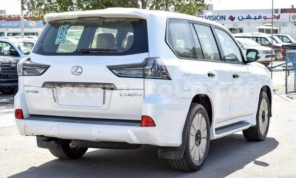Sayi Imported Lexus LX White Mota in Import - Dubai a Adamawa Sayi Imported Lexus LX White Mota in Import - Dubai a Adamawa