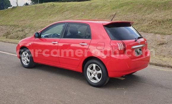 Sayi Imported Toyota Corolla Red Mota in Yaounde a Babban Kamaru Sayi Imported Toyota Corolla Red Mota in Yaounde a Babban Kamaru