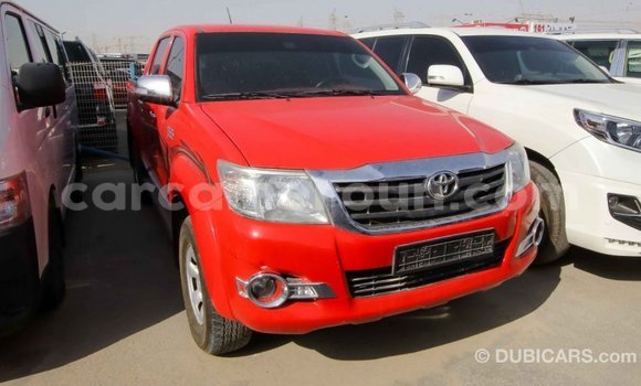 Acheter Import Voiture Toyota Hilux Rouge à Import - Dubai, Adamawa Acheter Import Voiture Toyota Hilux Rouge à Import - Dubai, Adamawa