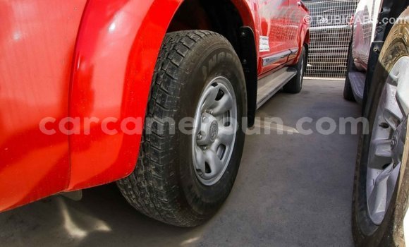 Acheter Import Voiture Toyota Hilux Rouge à Import - Dubai, Adamawa Acheter Import Voiture Toyota Hilux Rouge à Import - Dubai, Adamawa