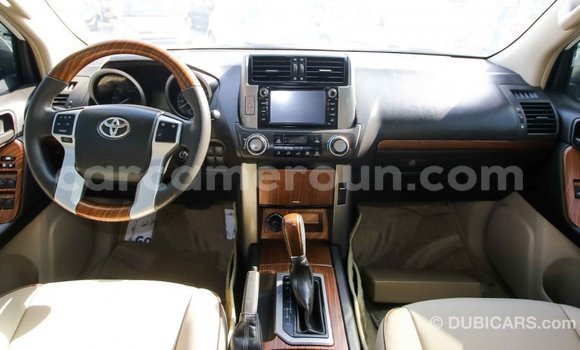 Acheter Import Voiture Toyota Prado Blanc à Import - Dubai, Adamawa Acheter Import Voiture Toyota Prado Blanc à Import - Dubai, Adamawa