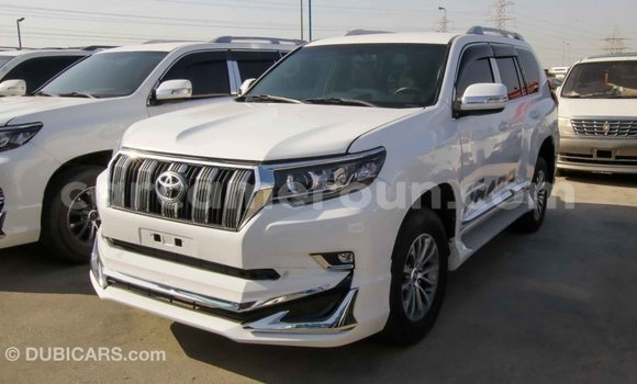 Acheter Import Voiture Toyota Prado Blanc à Import - Dubai, Adamawa Acheter Import Voiture Toyota Prado Blanc à Import - Dubai, Adamawa