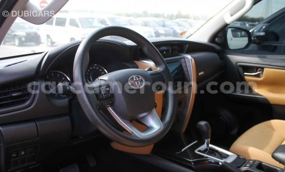 Acheter Import Voiture Toyota Fortuner Blanc à Import - Dubai, Adamawa Acheter Import Voiture Toyota Fortuner Blanc à Import - Dubai, Adamawa