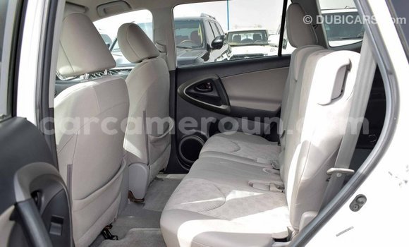 Buy Import Toyota 4Runner White Car in Import - Dubai in Adamawa Buy Import Toyota 4Runner White Car in Import - Dubai in Adamawa