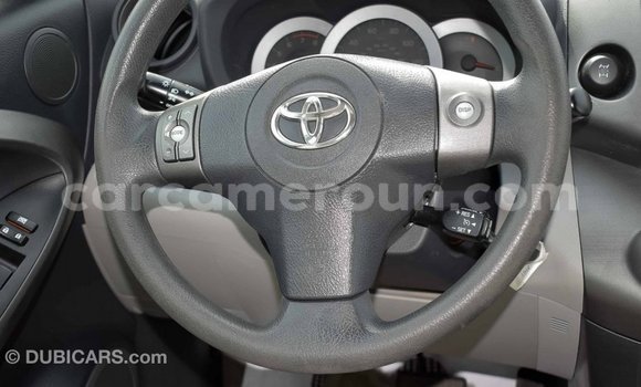 Buy Import Toyota 4Runner White Car in Import - Dubai in Adamawa Buy Import Toyota 4Runner White Car in Import - Dubai in Adamawa