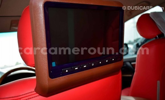 Acheter Import Voiture Toyota Land Cruiser Noir à Import - Dubai, Adamawa Acheter Import Voiture Toyota Land Cruiser Noir à Import - Dubai, Adamawa