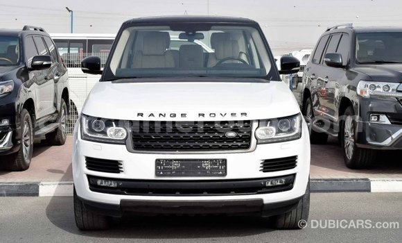 Acheter Import Voiture Land Rover Range Rover Blanc à Import - Dubai, Adamawa Acheter Import Voiture Land Rover Range Rover Blanc à Import - Dubai, Adamawa
