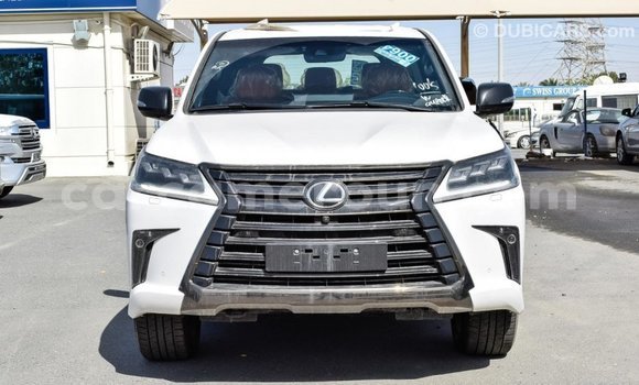 Acheter Import Voiture Lexus LX Blanc à Import - Dubai, Adamawa Acheter Import Voiture Lexus LX Blanc à Import - Dubai, Adamawa