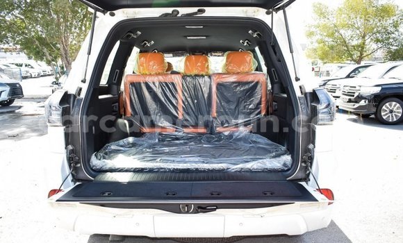 Acheter Import Voiture Lexus LX Blanc à Import - Dubai, Adamawa Acheter Import Voiture Lexus LX Blanc à Import - Dubai, Adamawa