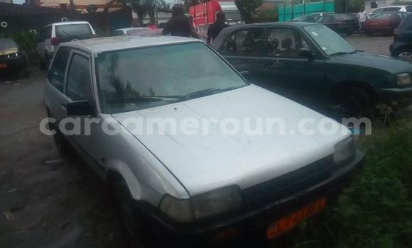 Sayi Na hannu Toyota Corolla Azurfa Mota in Douala a Ƙasar Kamaru Sayi Na hannu Toyota Corolla Azurfa Mota in Douala a Ƙasar Kamaru