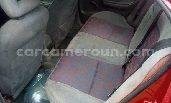 Sayi Na hannu Toyota Avensis Red Mota in Douala a Ƙasar Kamaru Sayi Na hannu Toyota Avensis Red Mota in Douala a Ƙasar Kamaru