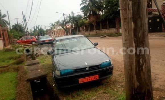 Sayi Na hannu Toyota Corolla Sauran Mota in Douala a Ƙasar Kamaru Sayi Na hannu Toyota Corolla Sauran Mota in Douala a Ƙasar Kamaru