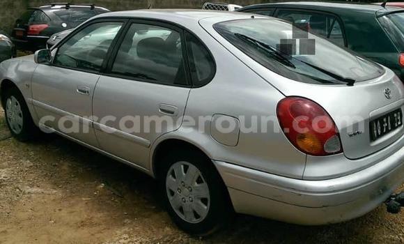 Acheter Occasion Voiture Toyota Corolla Gris à Yaoundé, Central Cameroon Acheter Occasion Voiture Toyota Corolla Gris à Yaoundé, Central Cameroon