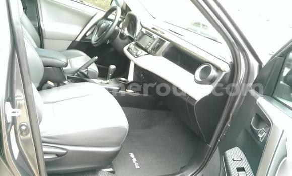 Acheter Occasion Voiture Toyota RAV4 Autre à Yaoundé, Central Cameroon Acheter Occasion Voiture Toyota RAV4 Autre à Yaoundé, Central Cameroon