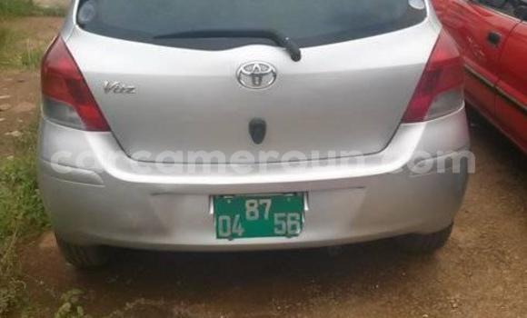 Acheter Occasion Voiture Toyota Yaris Gris à Yaoundé, Central Cameroon Acheter Occasion Voiture Toyota Yaris Gris à Yaoundé, Central Cameroon