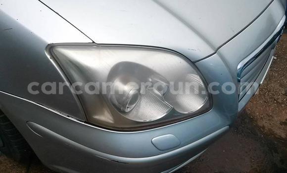 Acheter Occasion Voiture Toyota Avensis Gris à Yaoundé, Central Cameroon Acheter Occasion Voiture Toyota Avensis Gris à Yaoundé, Central Cameroon