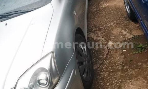 Acheter Occasion Voiture Toyota Avensis Gris à Yaoundé, Central Cameroon Acheter Occasion Voiture Toyota Avensis Gris à Yaoundé, Central Cameroon