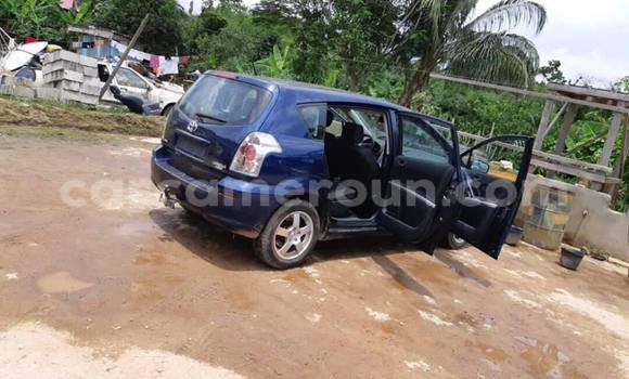 Acheter Occasion Voiture Toyota Corolla Bleu à Douala, Littoral Cameroon Acheter Occasion Voiture Toyota Corolla Bleu à Douala, Littoral Cameroon