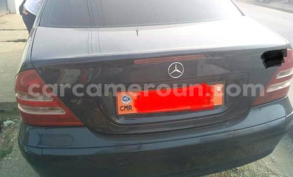 Acheter Occasion Voiture Mercedes‒Benz C–Class Noir à Douala, Littoral Cameroon Acheter Occasion Voiture Mercedes‒Benz C–Class Noir à Douala, Littoral Cameroon
