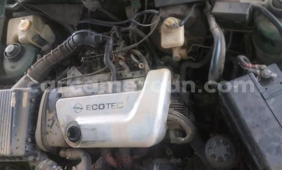 Acheter Occasion Voiture Opel Astra Vert à Douala, Littoral Cameroon Acheter Occasion Voiture Opel Astra Vert à Douala, Littoral Cameroon