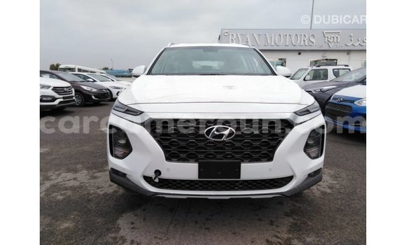 Acheter Import Voiture Hyundai Santa Fe Blanc à Import - Dubai, Adamawa Acheter Import Voiture Hyundai Santa Fe Blanc à Import - Dubai, Adamawa