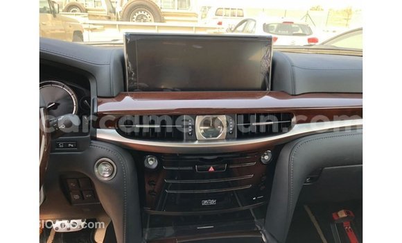 Sayi Imported Lexus LX White Mota in Import - Dubai a Adamawa Sayi Imported Lexus LX White Mota in Import - Dubai a Adamawa