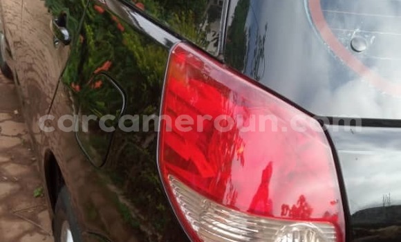 Acheter Occasion Voiture Toyota Matrix Noir à Yaoundé, Central Cameroon Acheter Occasion Voiture Toyota Matrix Noir à Yaoundé, Central Cameroon