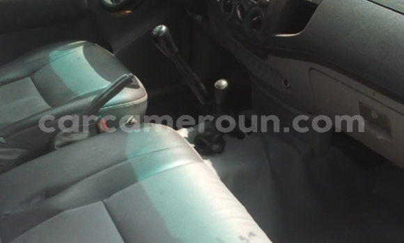 Acheter Occasion Voiture Toyota Hilux Blanc à Yaoundé, Central Cameroon Acheter Occasion Voiture Toyota Hilux Blanc à Yaoundé, Central Cameroon