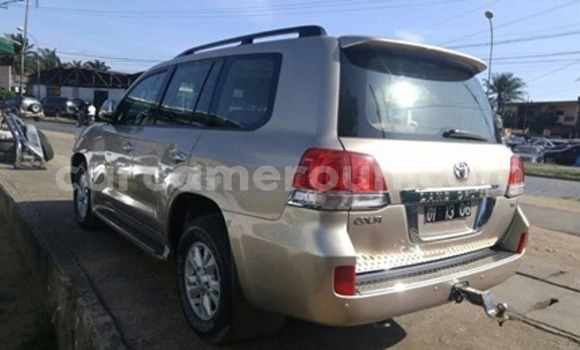 Buy Used Toyota Land Cruiser Beige Car in Douala in Littoral Cameroon Buy Used Toyota Land Cruiser Beige Car in Douala in Littoral Cameroon