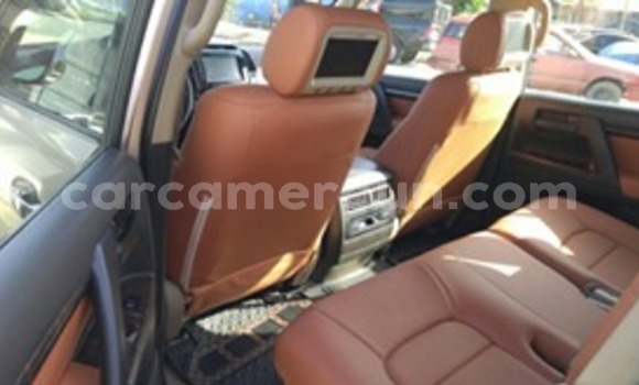 Buy Used Toyota Land Cruiser Beige Car in Douala in Littoral Cameroon Buy Used Toyota Land Cruiser Beige Car in Douala in Littoral Cameroon