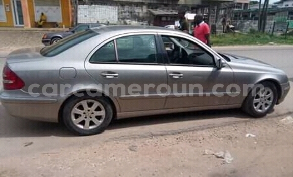 Acheter Occasion Voiture Mercedes Viano Gris à Yaoundé, Central Cameroon Acheter Occasion Voiture Mercedes Viano Gris à Yaoundé, Central Cameroon