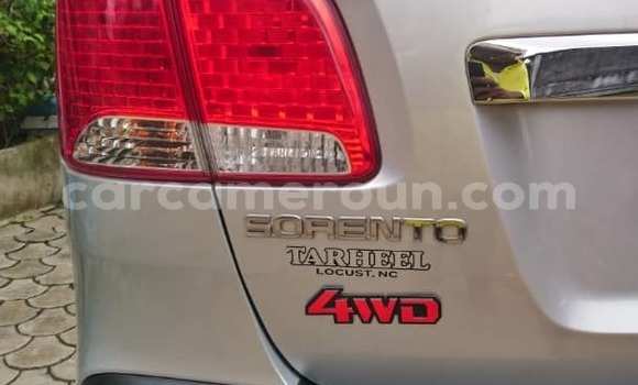 Acheter Occasion Voiture Kia Sorento Gris à Douala, Littoral Cameroon Acheter Occasion Voiture Kia Sorento Gris à Douala, Littoral Cameroon