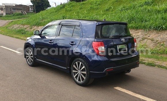 Acheter Import Voiture Toyota IST Bleu à Yaoundé, Central Cameroon Acheter Import Voiture Toyota IST Bleu à Yaoundé, Central Cameroon