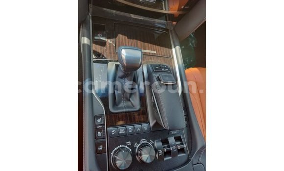 Sayi Imported Lexus LX White Mota in Import - Dubai a Adamawa Sayi Imported Lexus LX White Mota in Import - Dubai a Adamawa